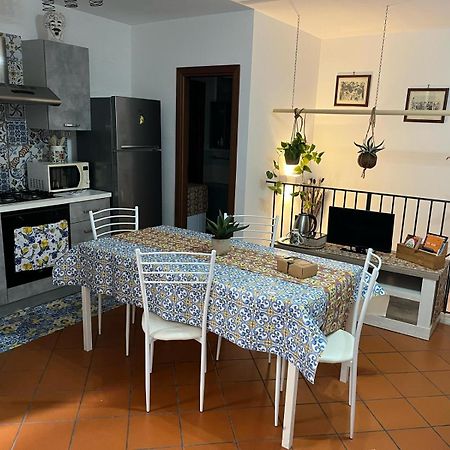 شقة A Casa Di Francy باليرمو المظهر الخارجي الصورة